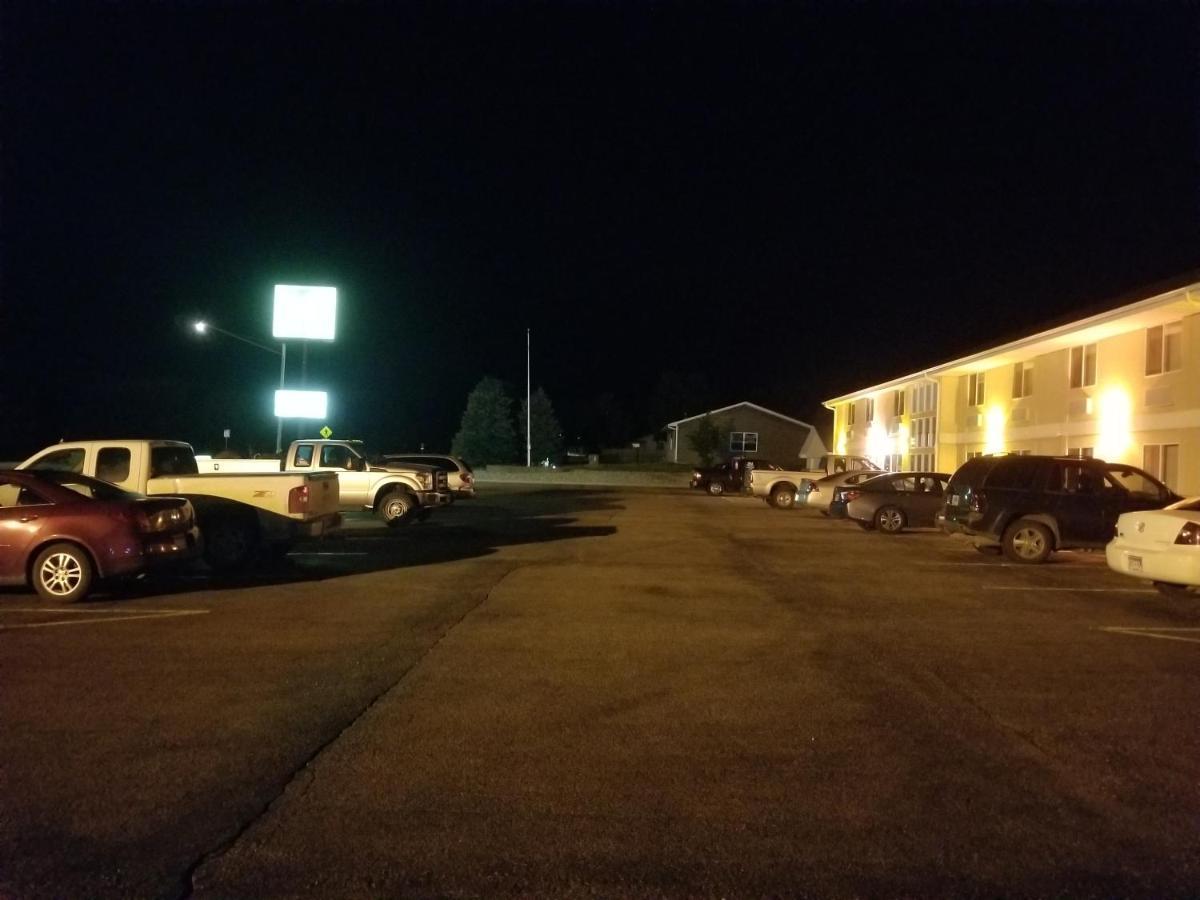 Dell Rapids Bilmar Inn & Suites المظهر الخارجي الصورة