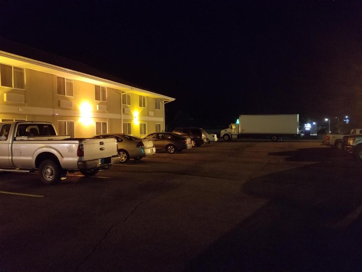 Dell Rapids Bilmar Inn & Suites المظهر الخارجي الصورة