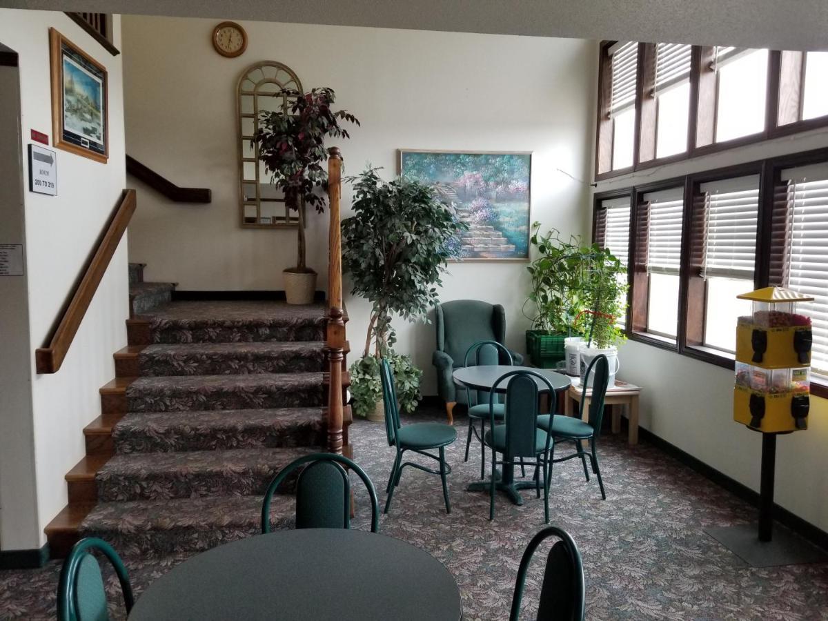 Dell Rapids Bilmar Inn & Suites المظهر الخارجي الصورة