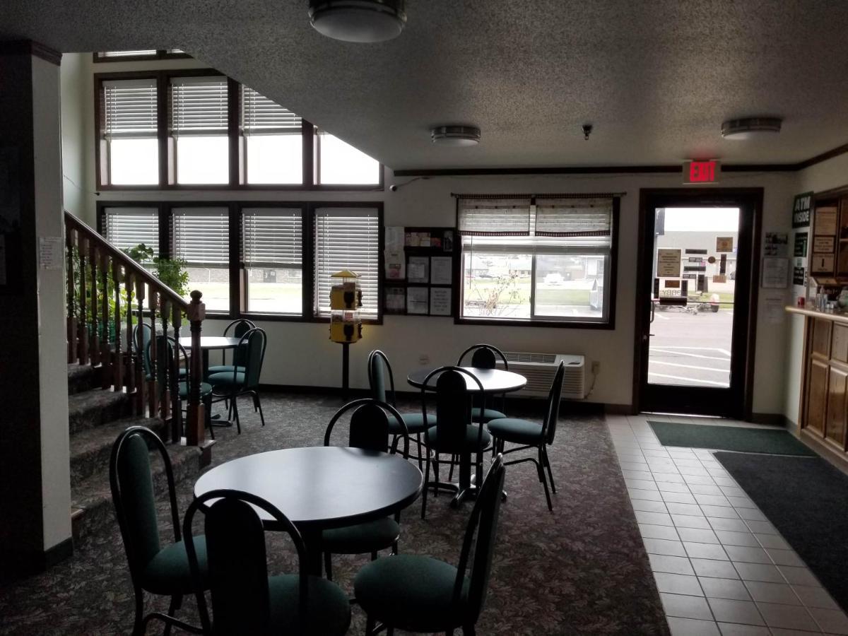 Dell Rapids Bilmar Inn & Suites المظهر الخارجي الصورة