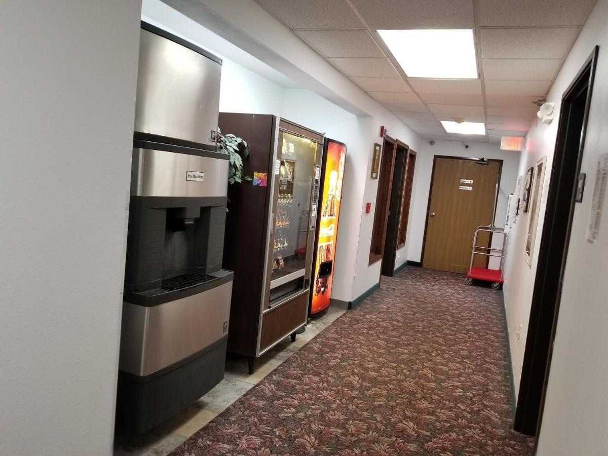 Dell Rapids Bilmar Inn & Suites المظهر الخارجي الصورة